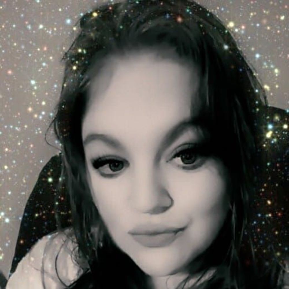 Meet your Posher, Candi